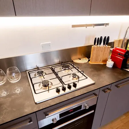 Due Passi Da Stazione Coffee + Wifi Apartment Milan